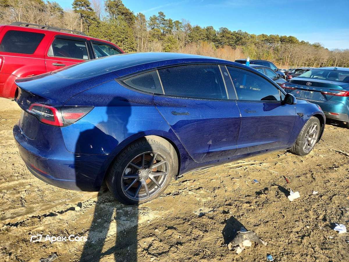 Tesla Model 3 2023