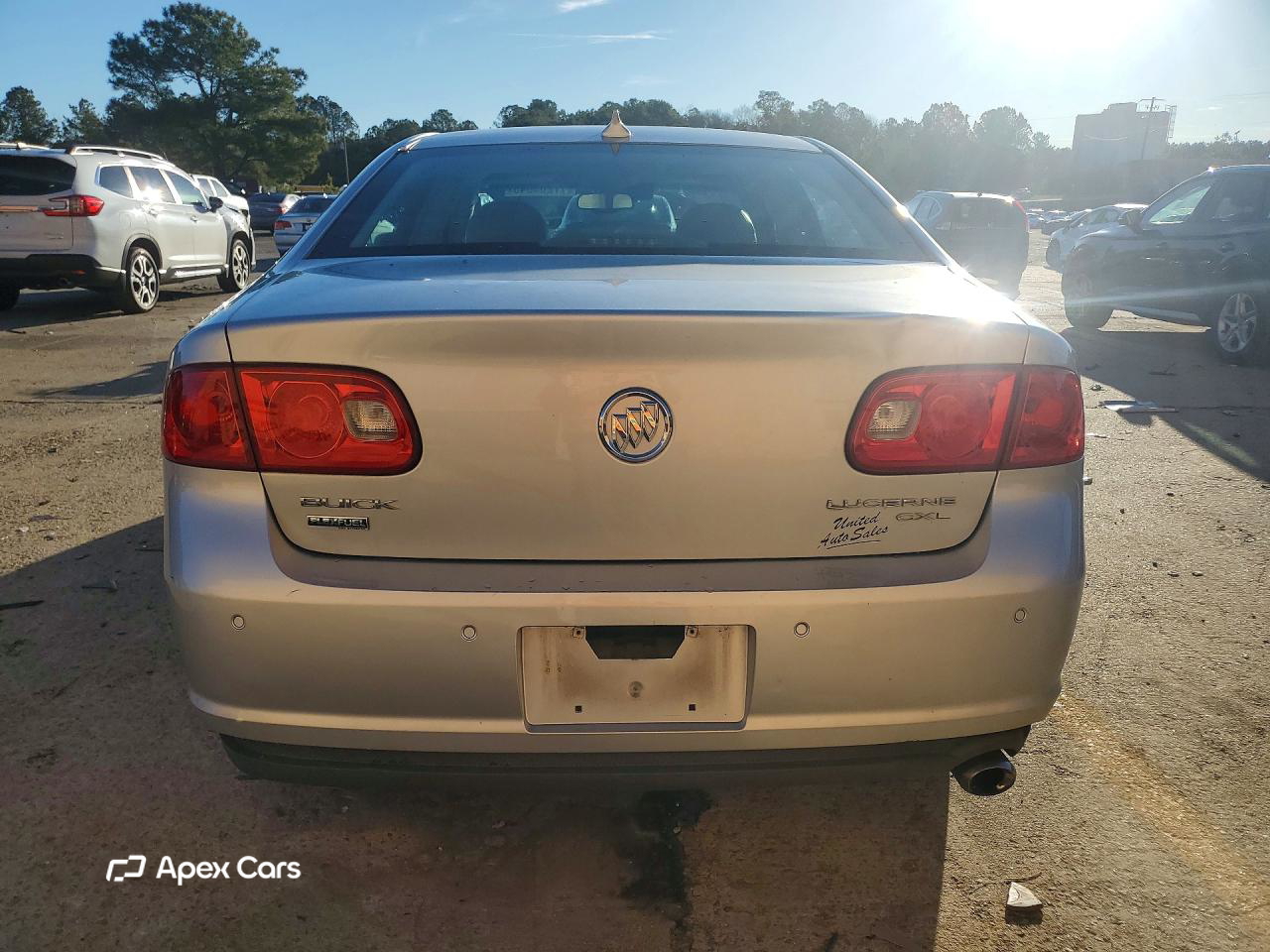 Buick Lucerne 2011