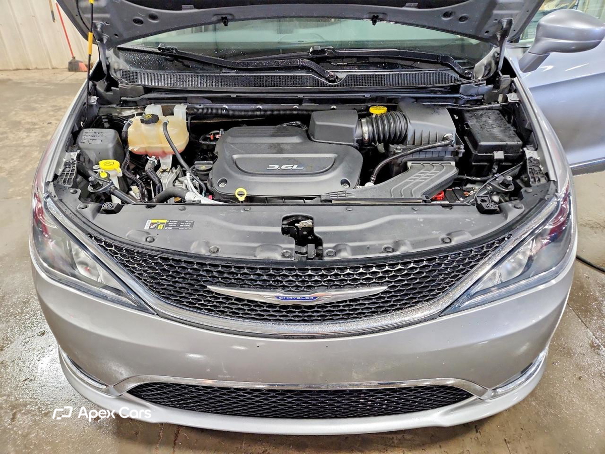 Chrysler Pacifica 2017