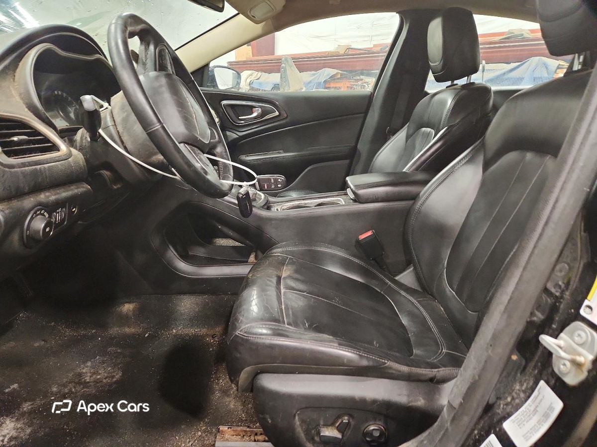 Chrysler 200 2016