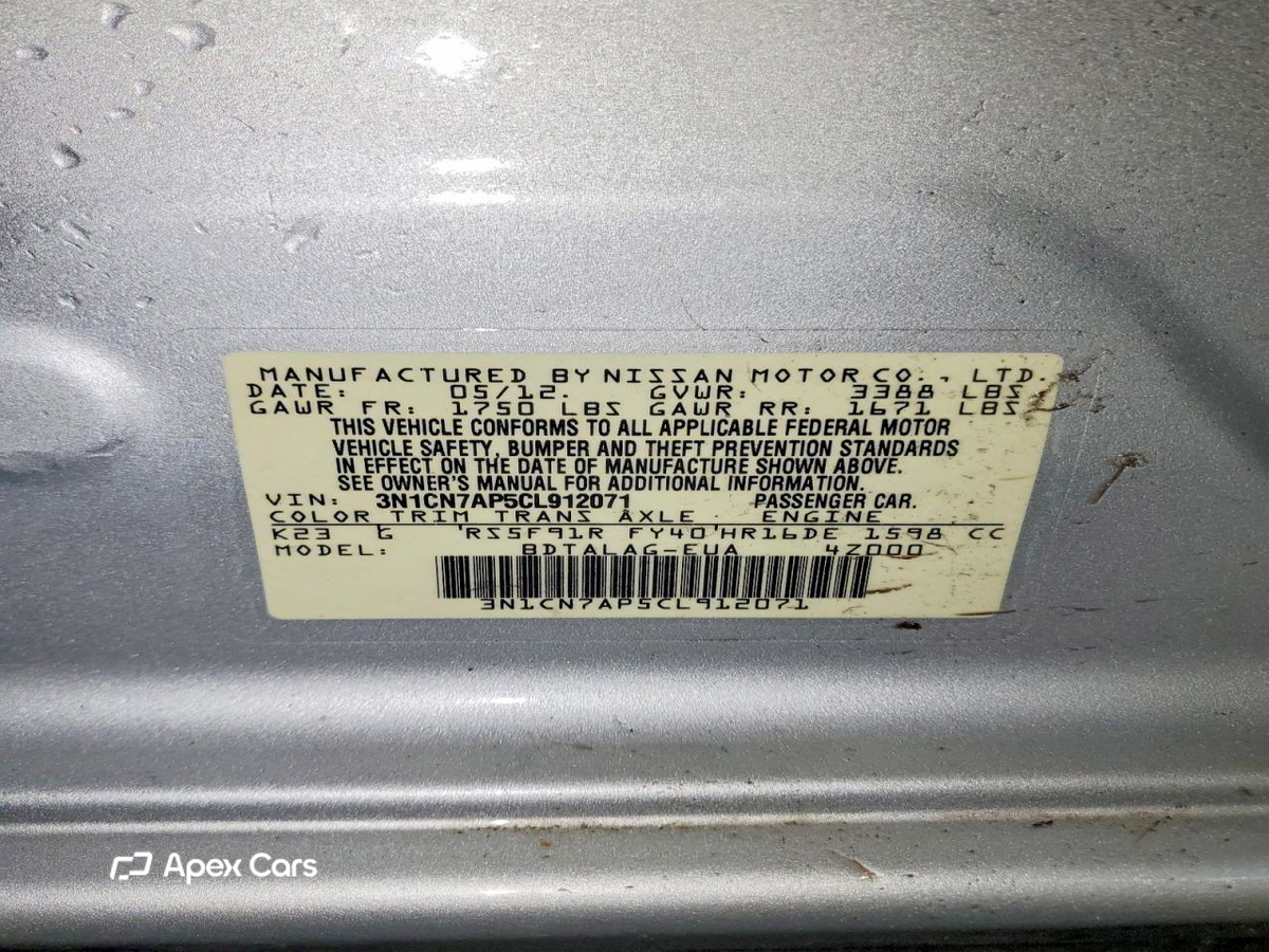 Nissan Versa 2012