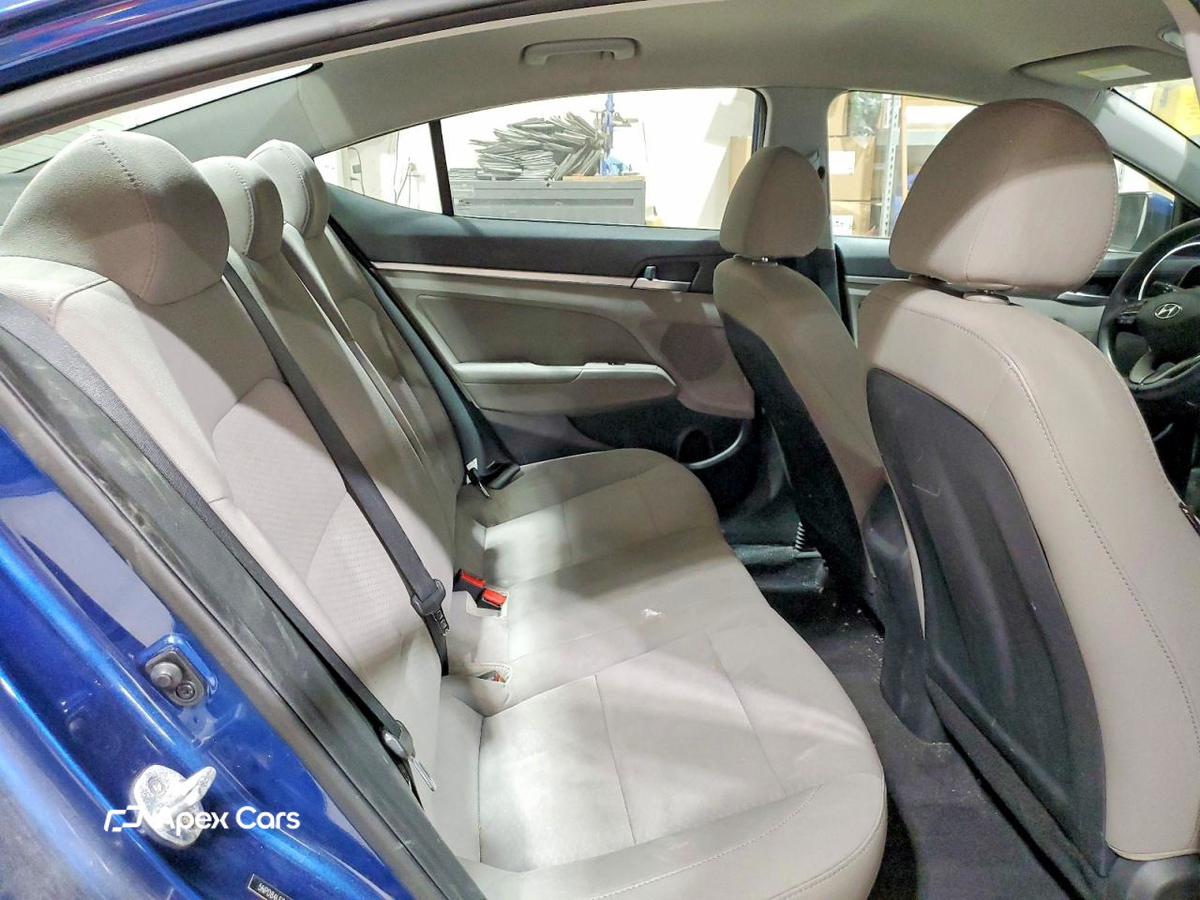 Hyundai Elantra 2019
