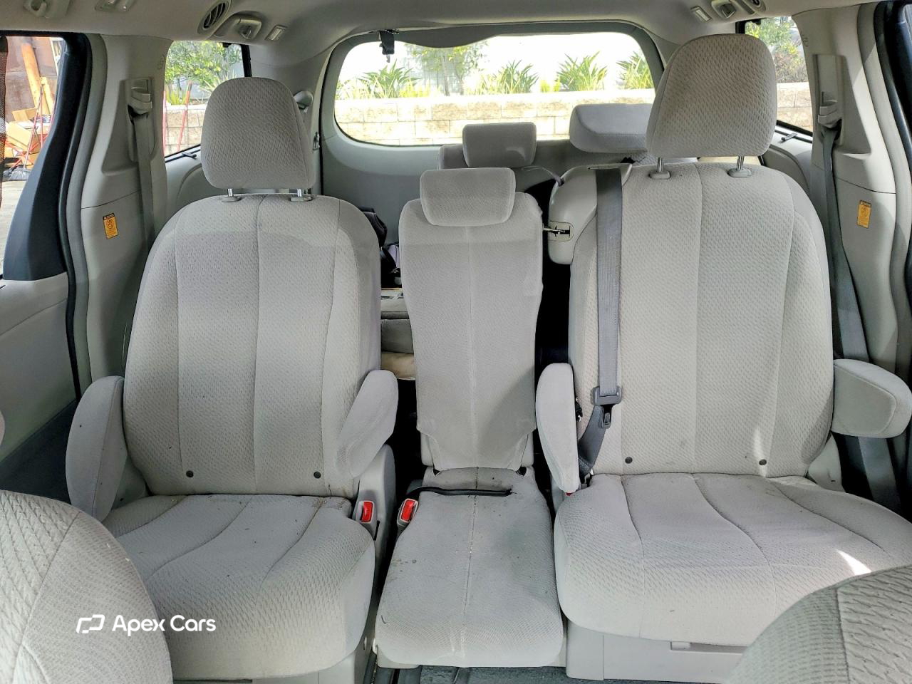 Toyota Sienna 2012
