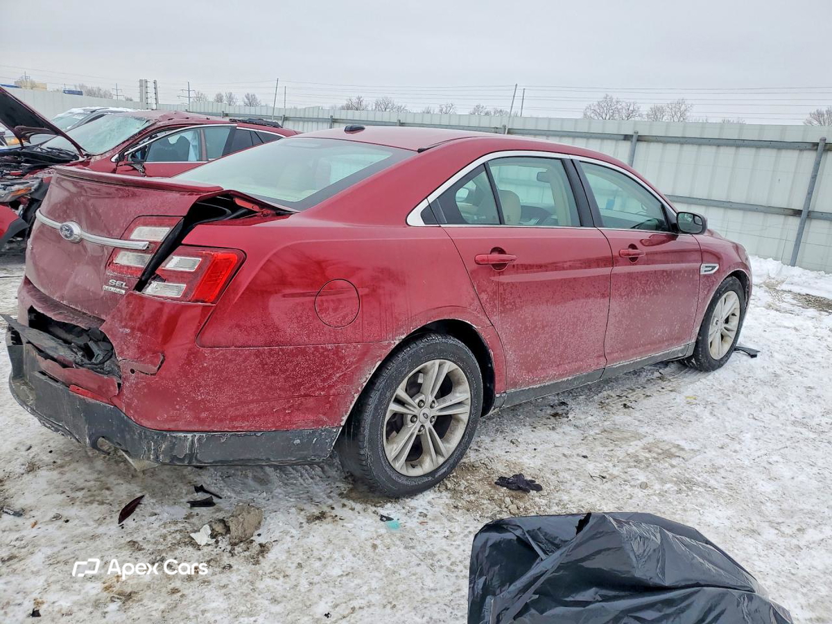 Ford Taurus 2015