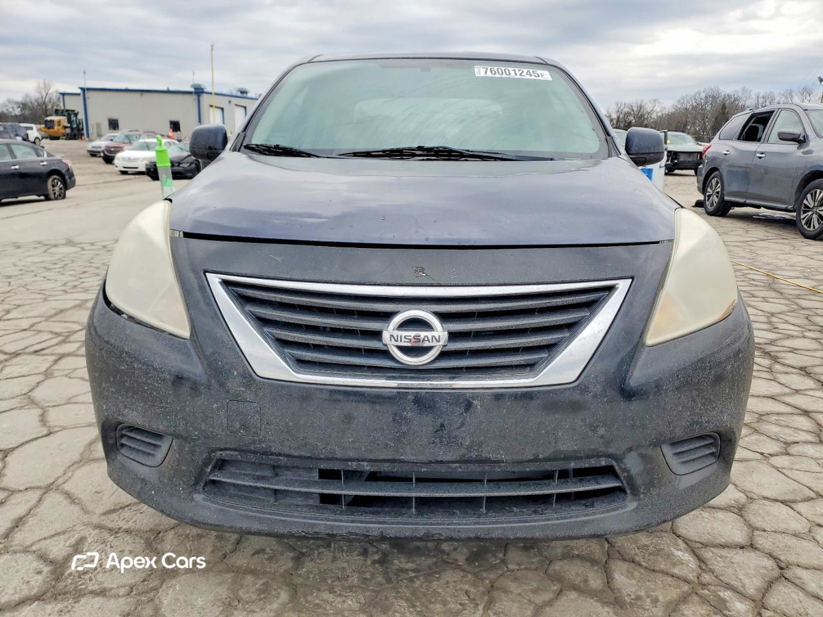 Nissan Versa 2013