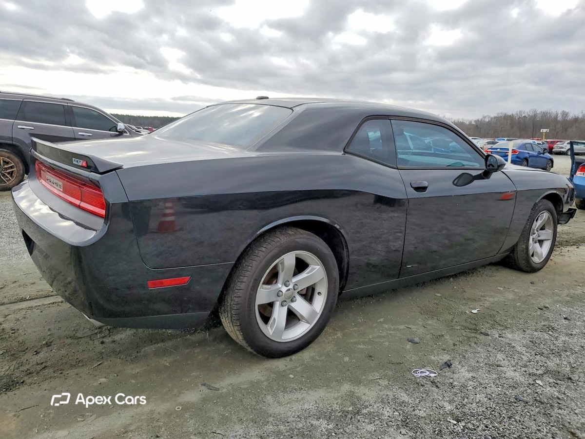 Dodge Challenger 2011