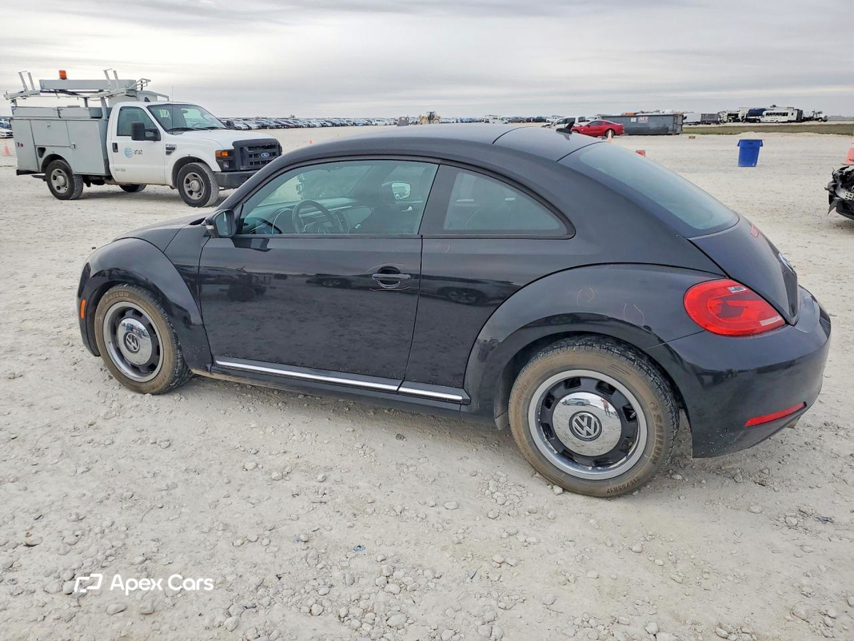 Volkswagen Beetle 2013