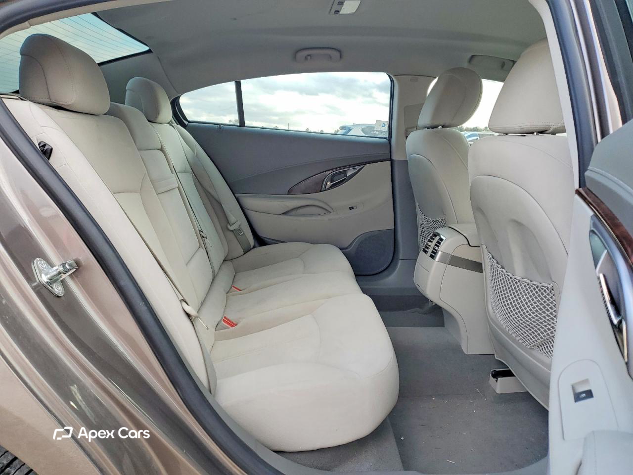 Buick LaCrosse 2011