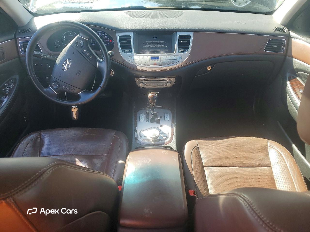 Hyundai Genesis 2014