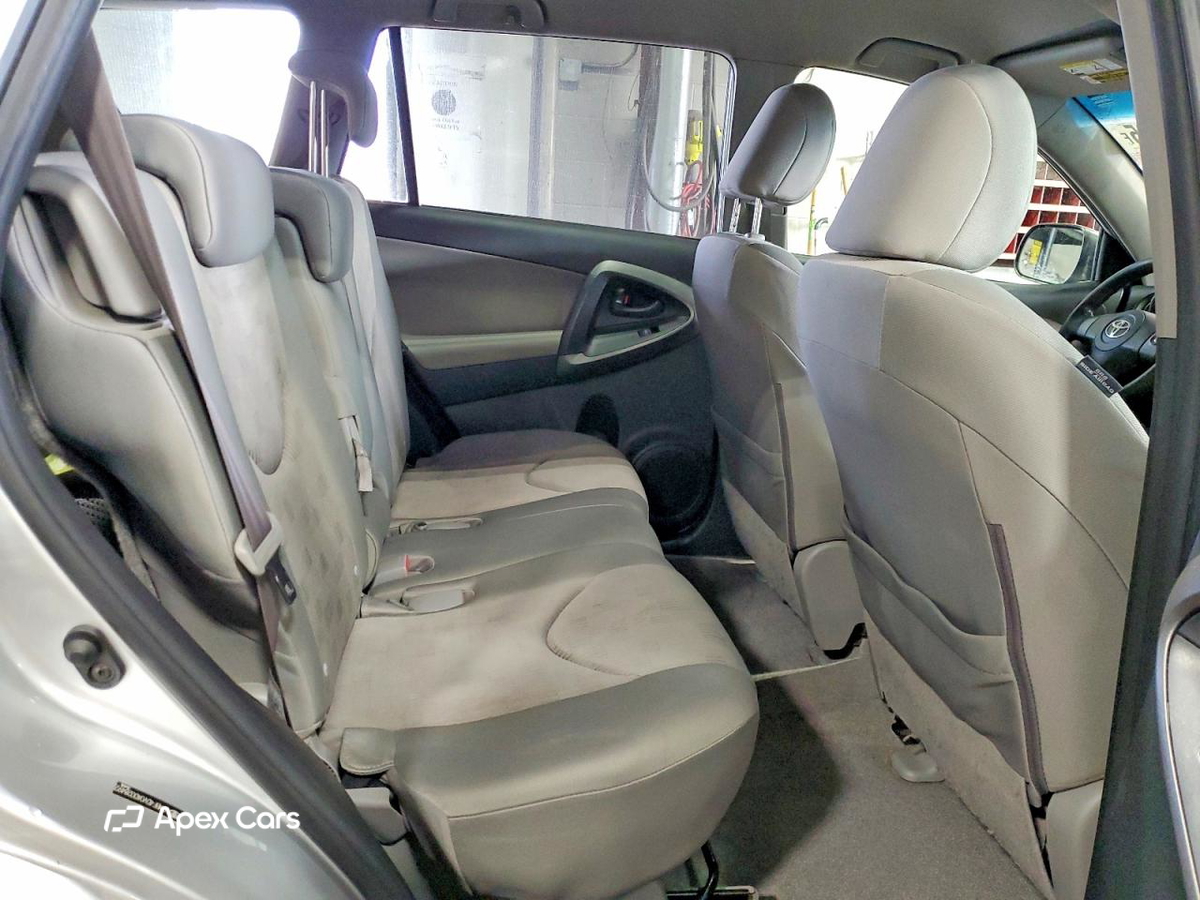 Toyota RAV 4 2010