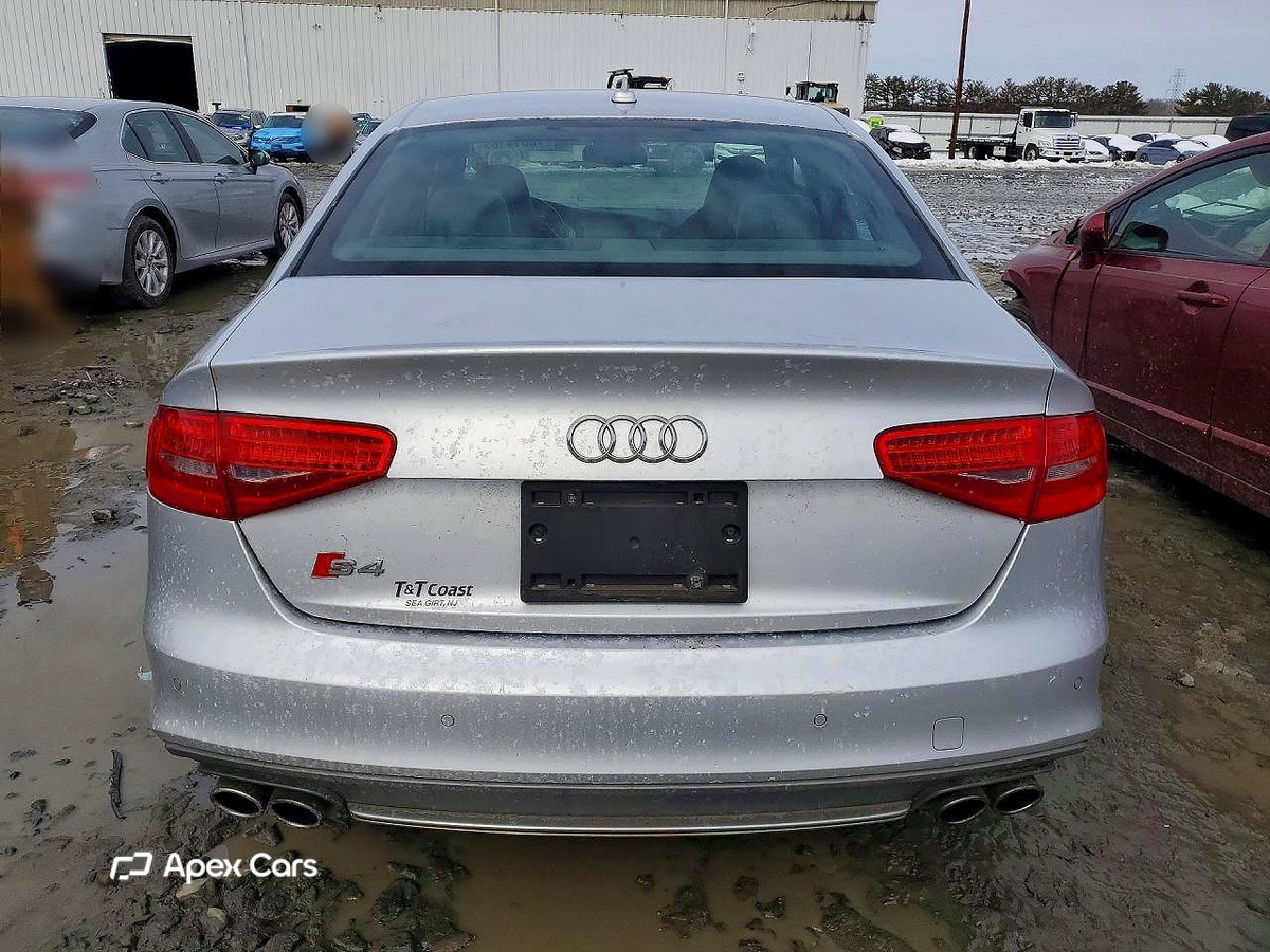 Audi RS4 2014