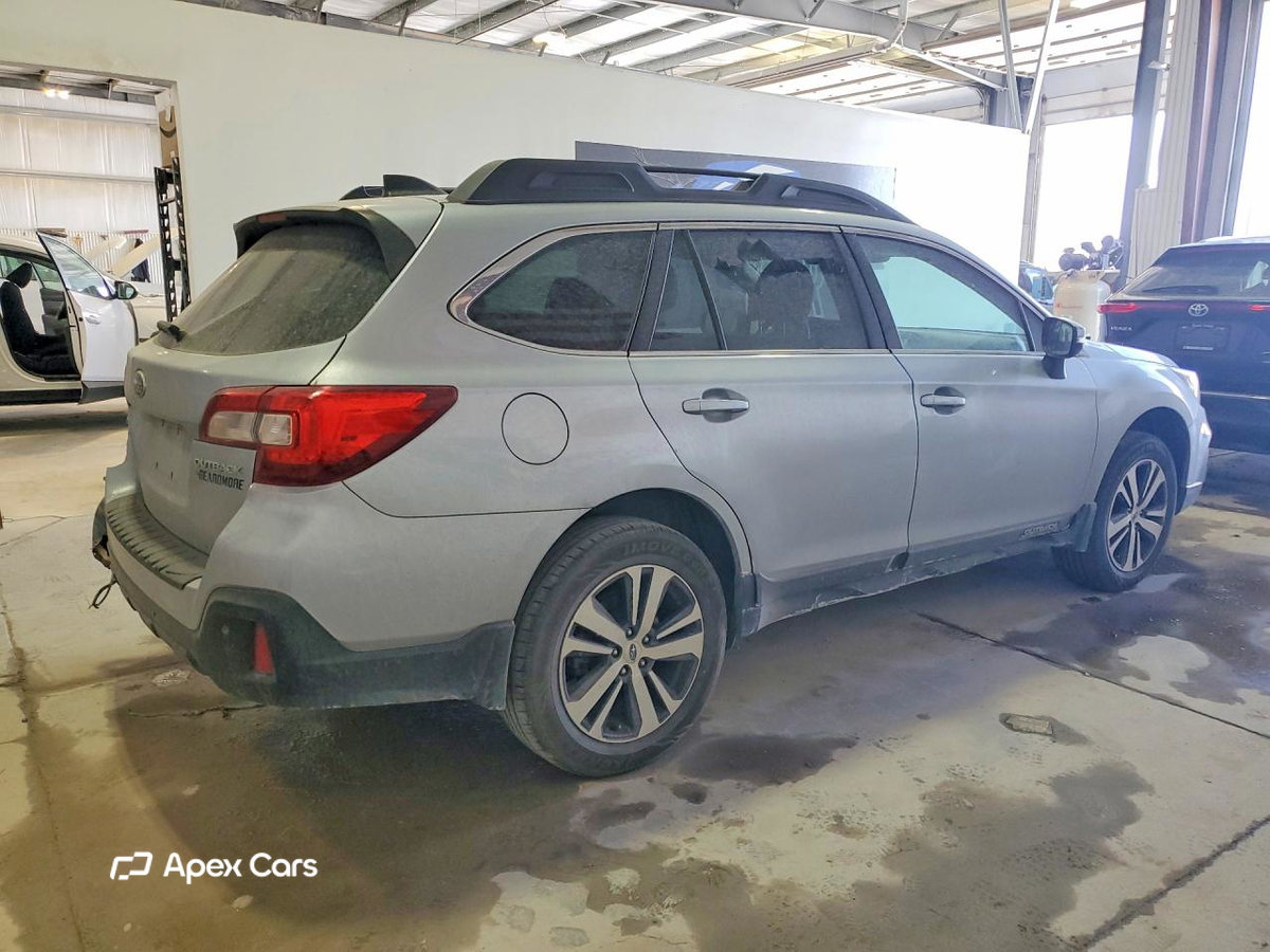Subaru Outback 2018
