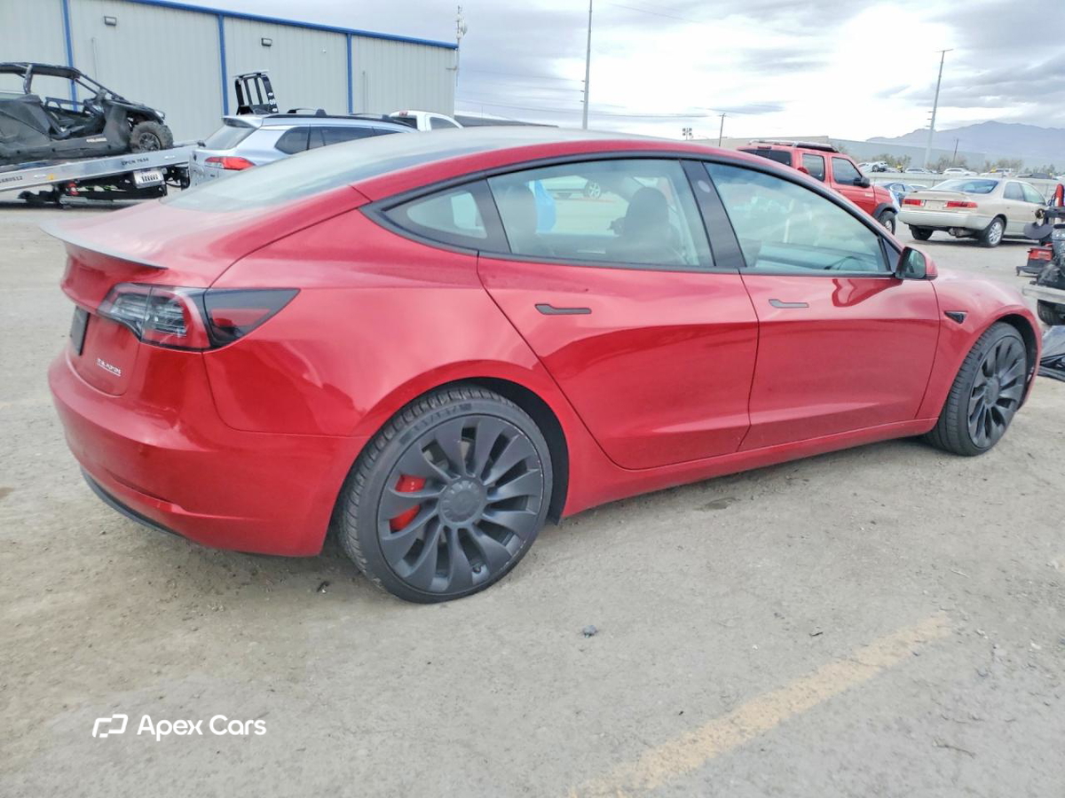 Tesla Model 3 2022