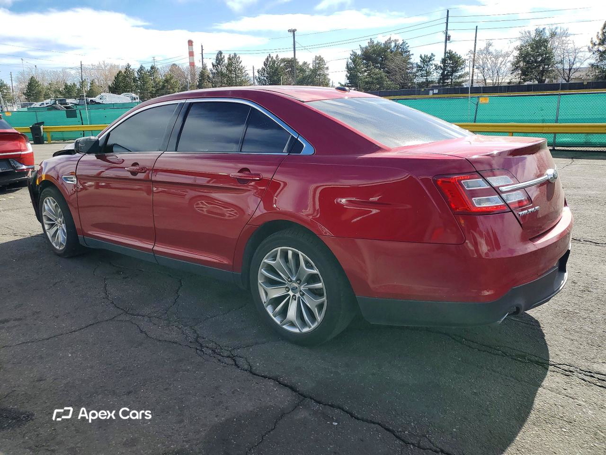 Ford Taurus 2015