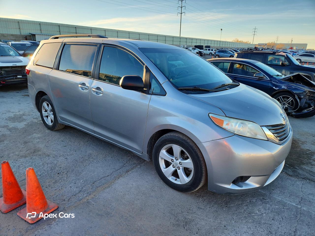 Toyota Sienna 2015
