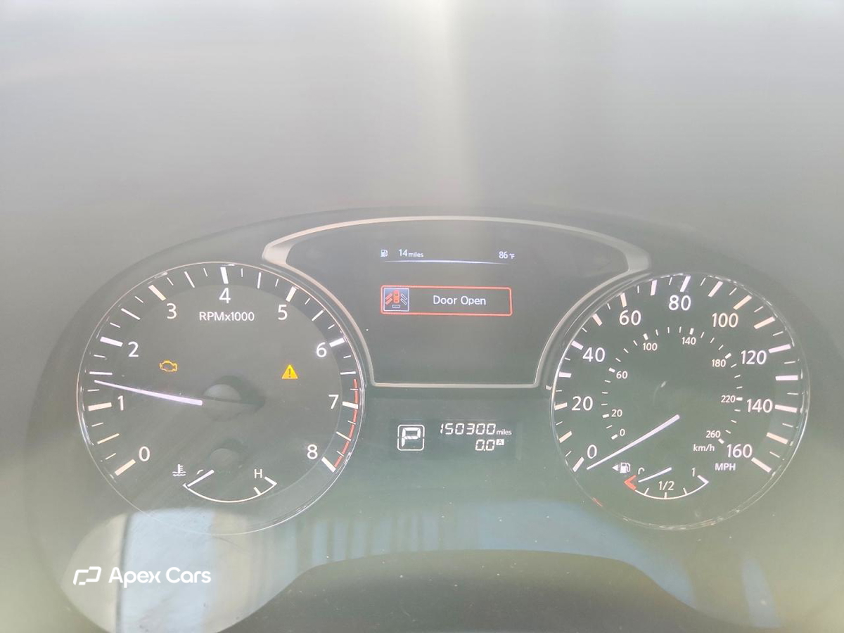 Nissan Pathfinder 2014