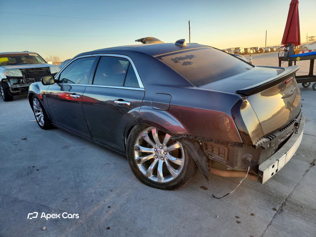 Chrysler 300 2019