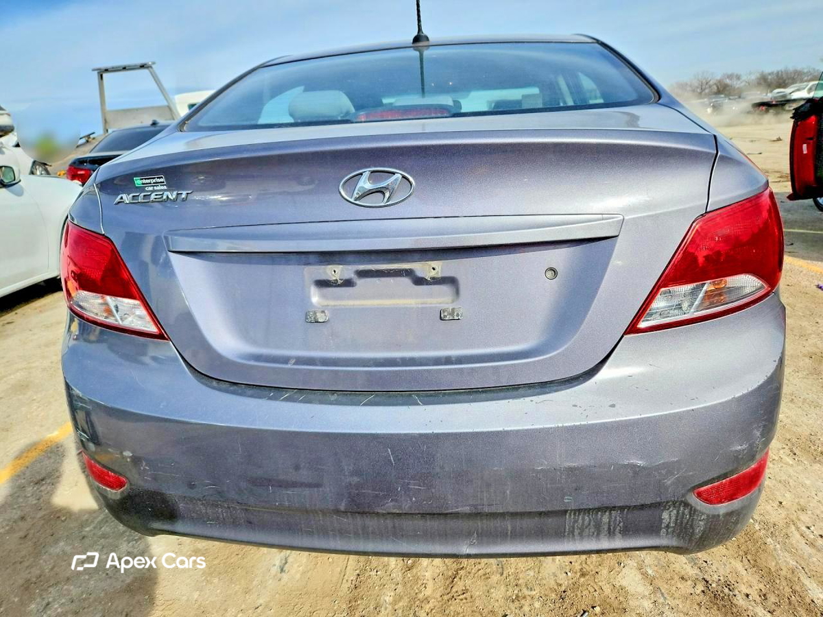 Hyundai Accent 2015