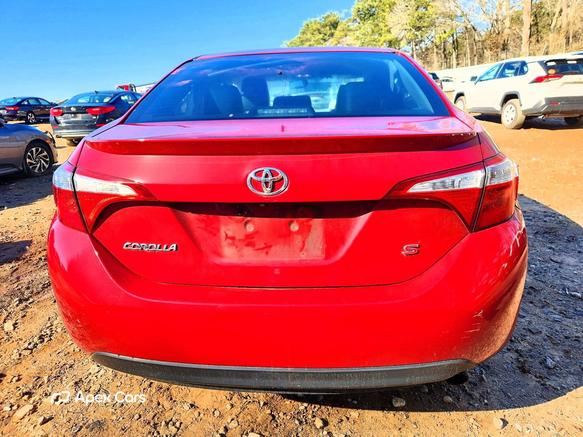 Toyota Corolla 2015