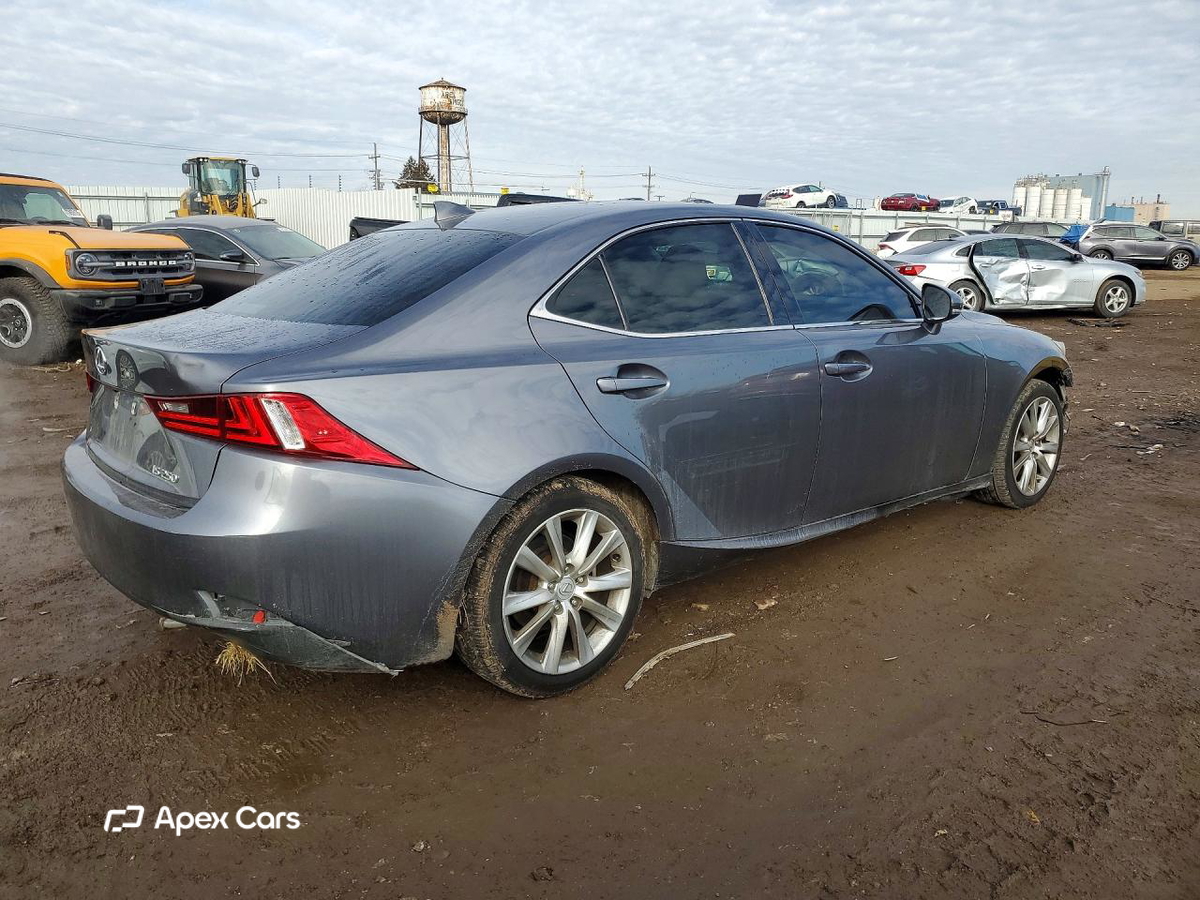 Lexus IS 2015