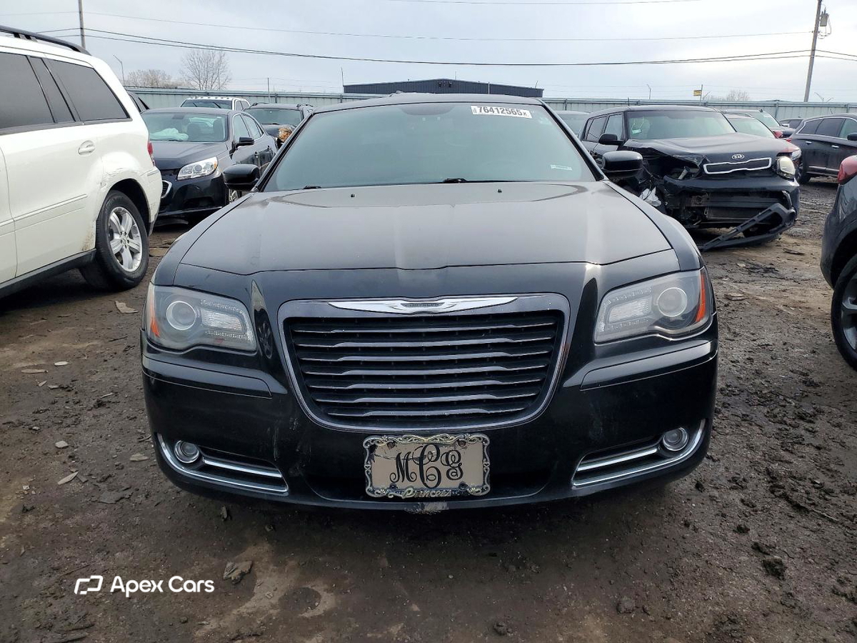 Chrysler 300 2014