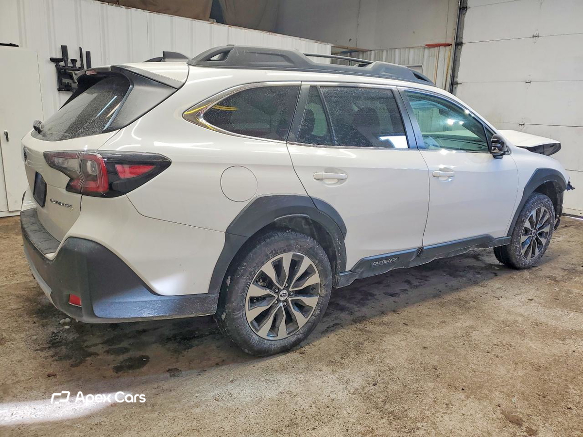 Subaru Outback 2025