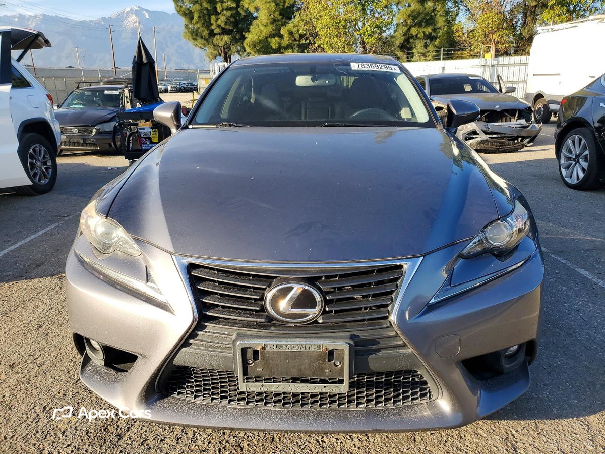 Lexus IS 2016