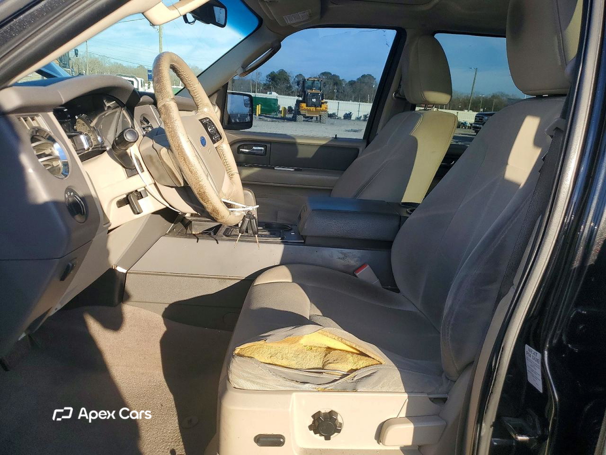 Ford Expedition 2014