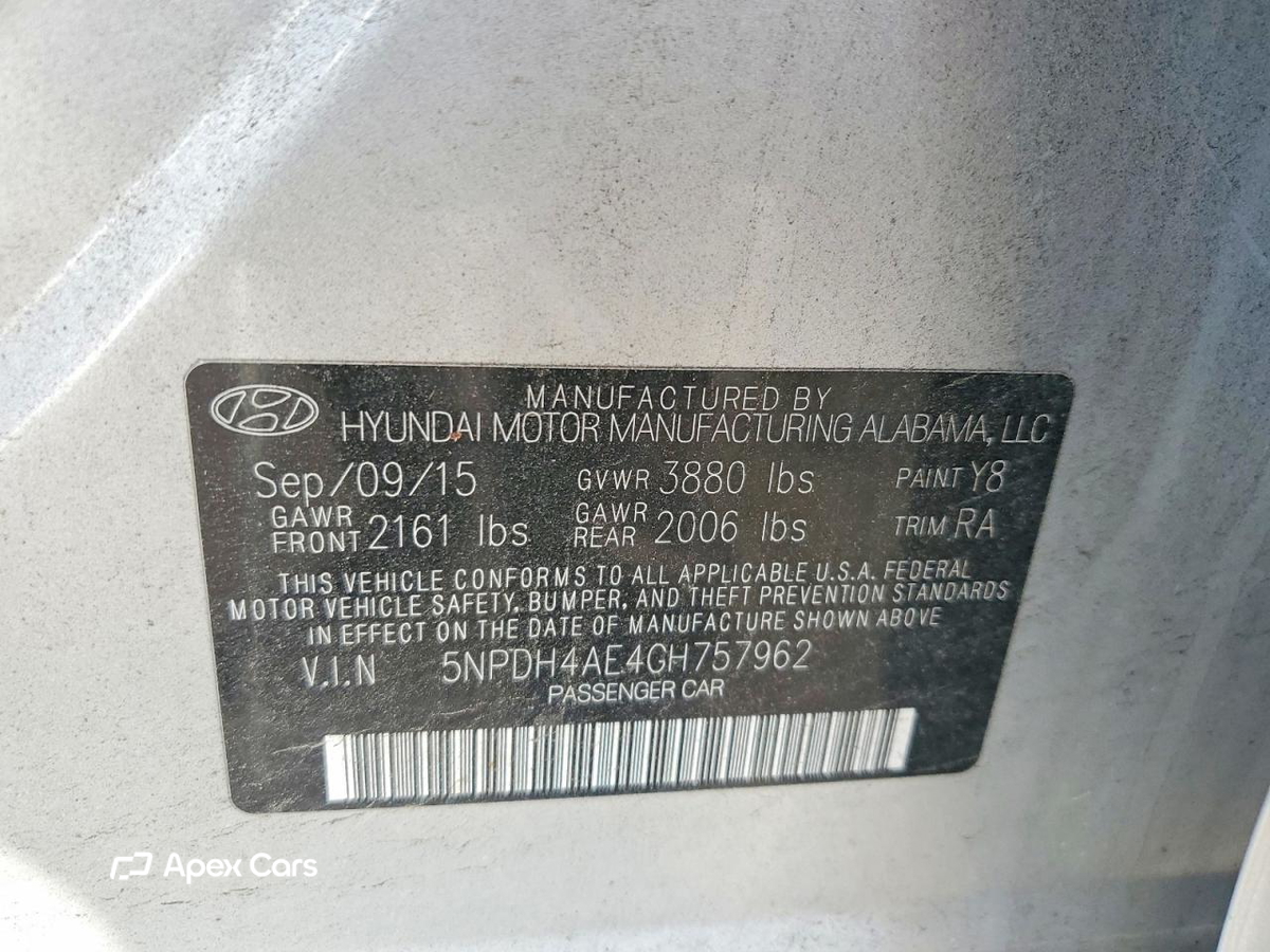 Hyundai Elantra 2016
