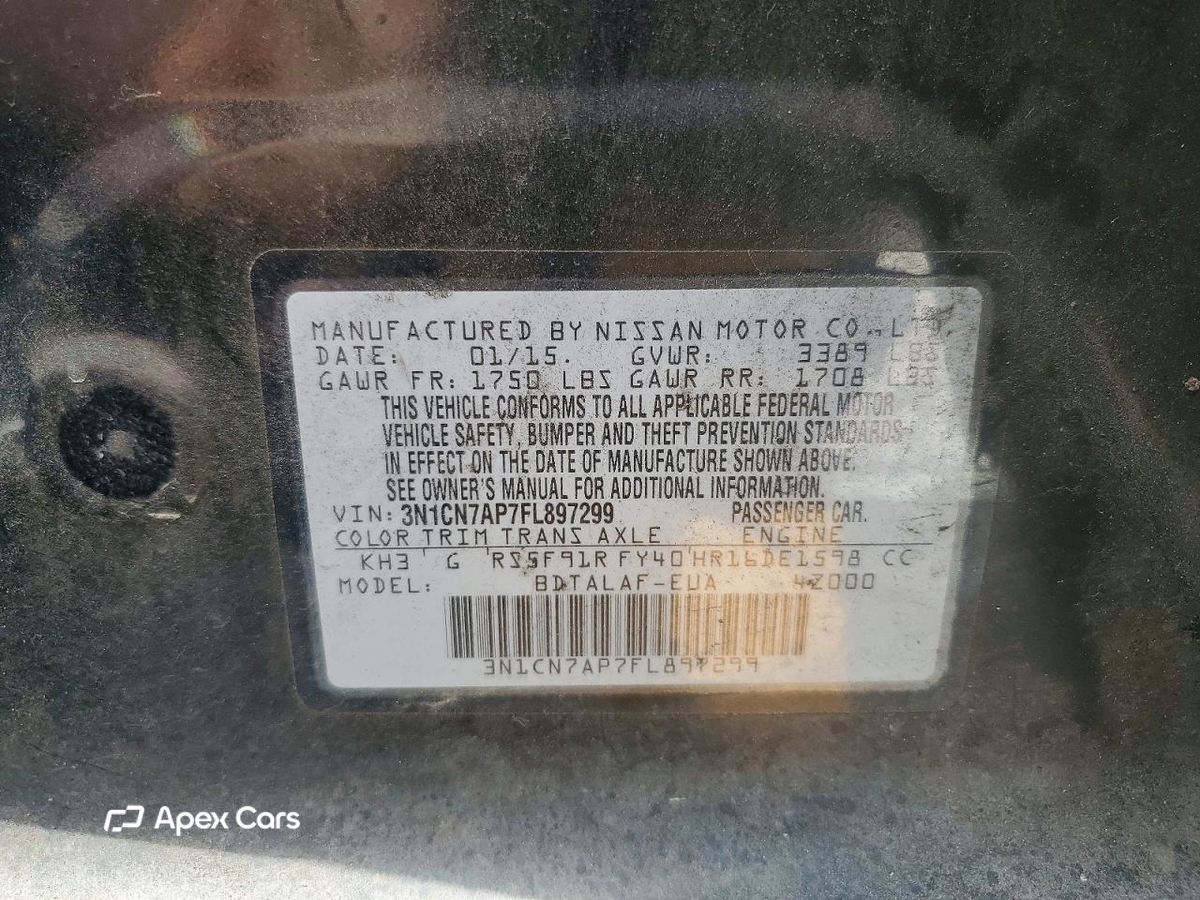 Nissan Versa 2015