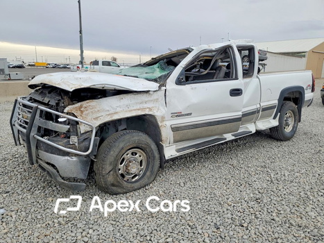 Chevrolet Silverado 2002 - Image 1 of 12