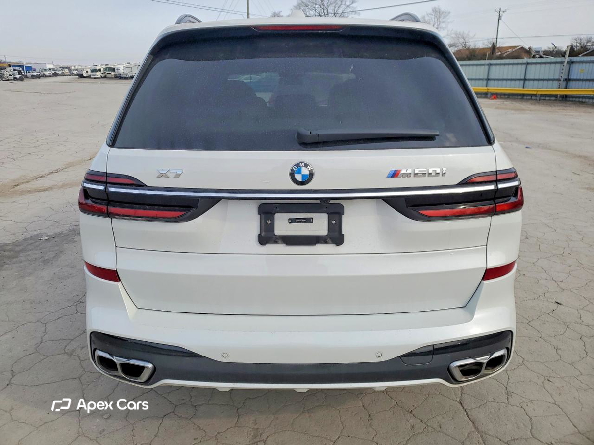 BMW X7 2025