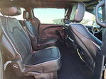 Chrysler Pacifica 2022