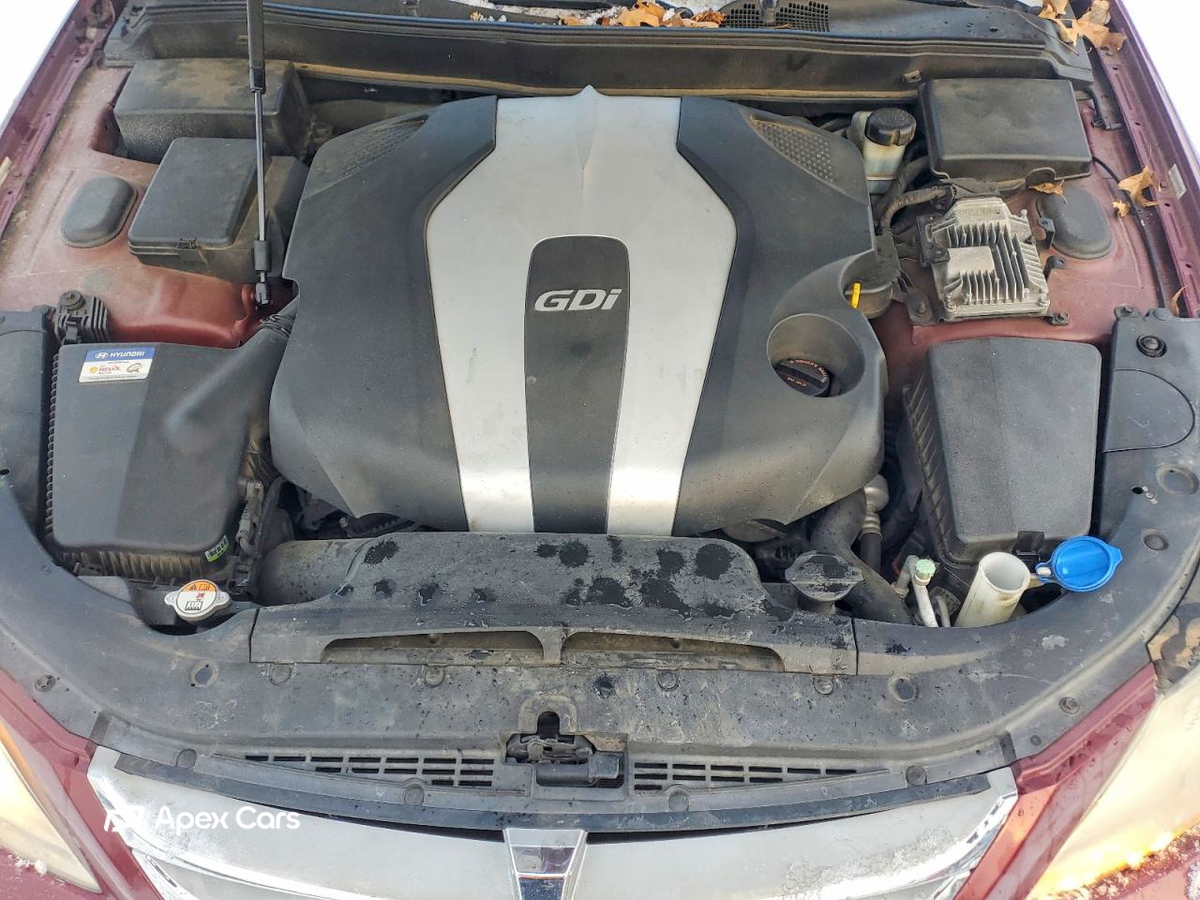 Hyundai Genesis 2012