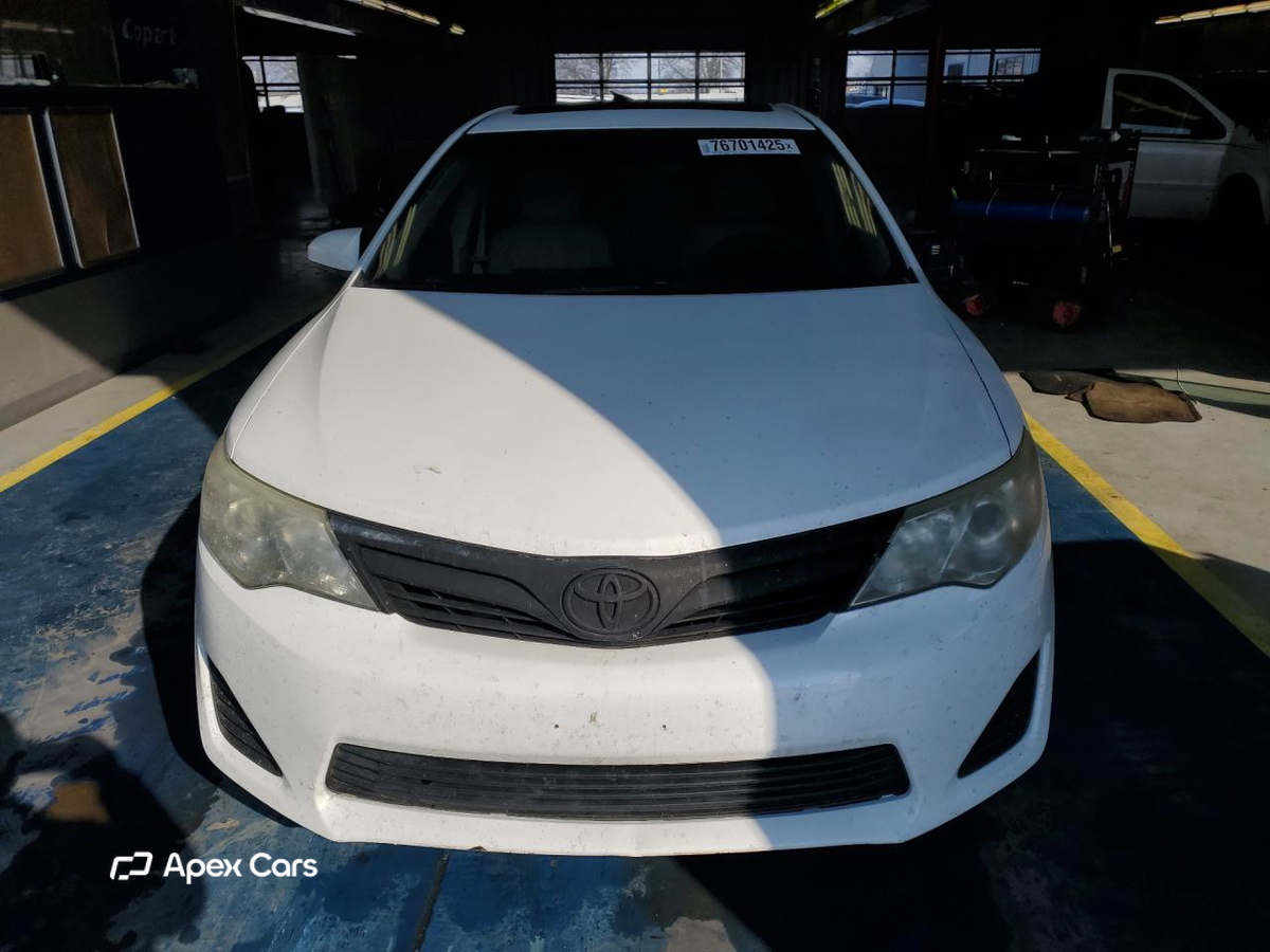 Toyota Camry 2013