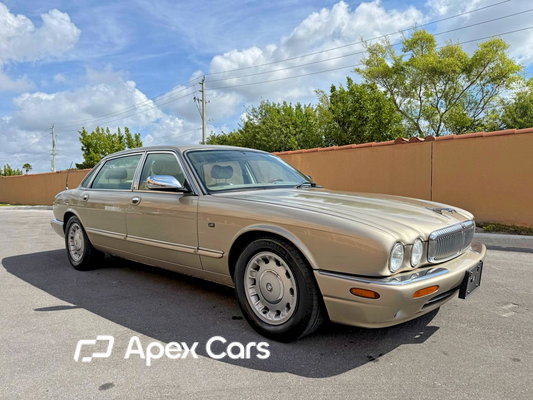 Jaguar XJ 1998 - Image 1 of 15