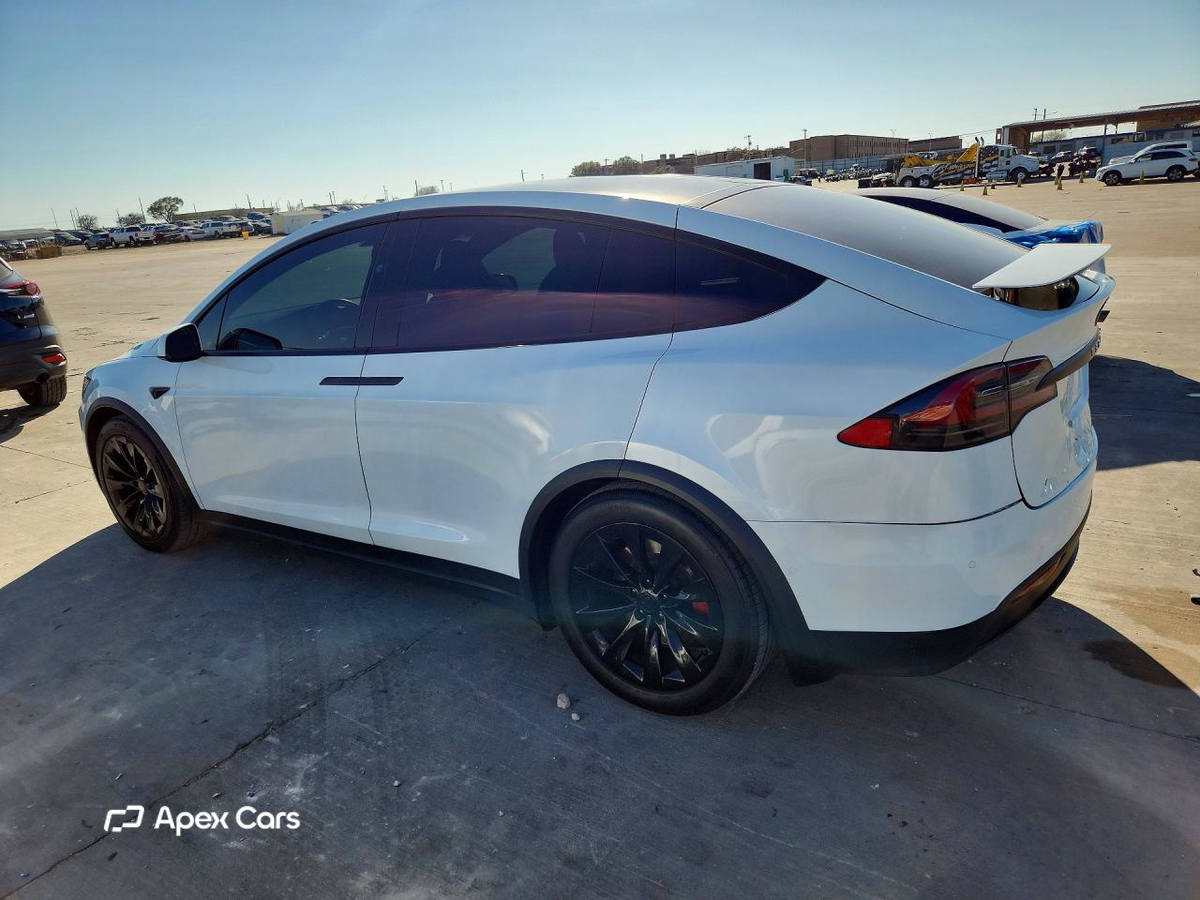 Tesla Model X 2020