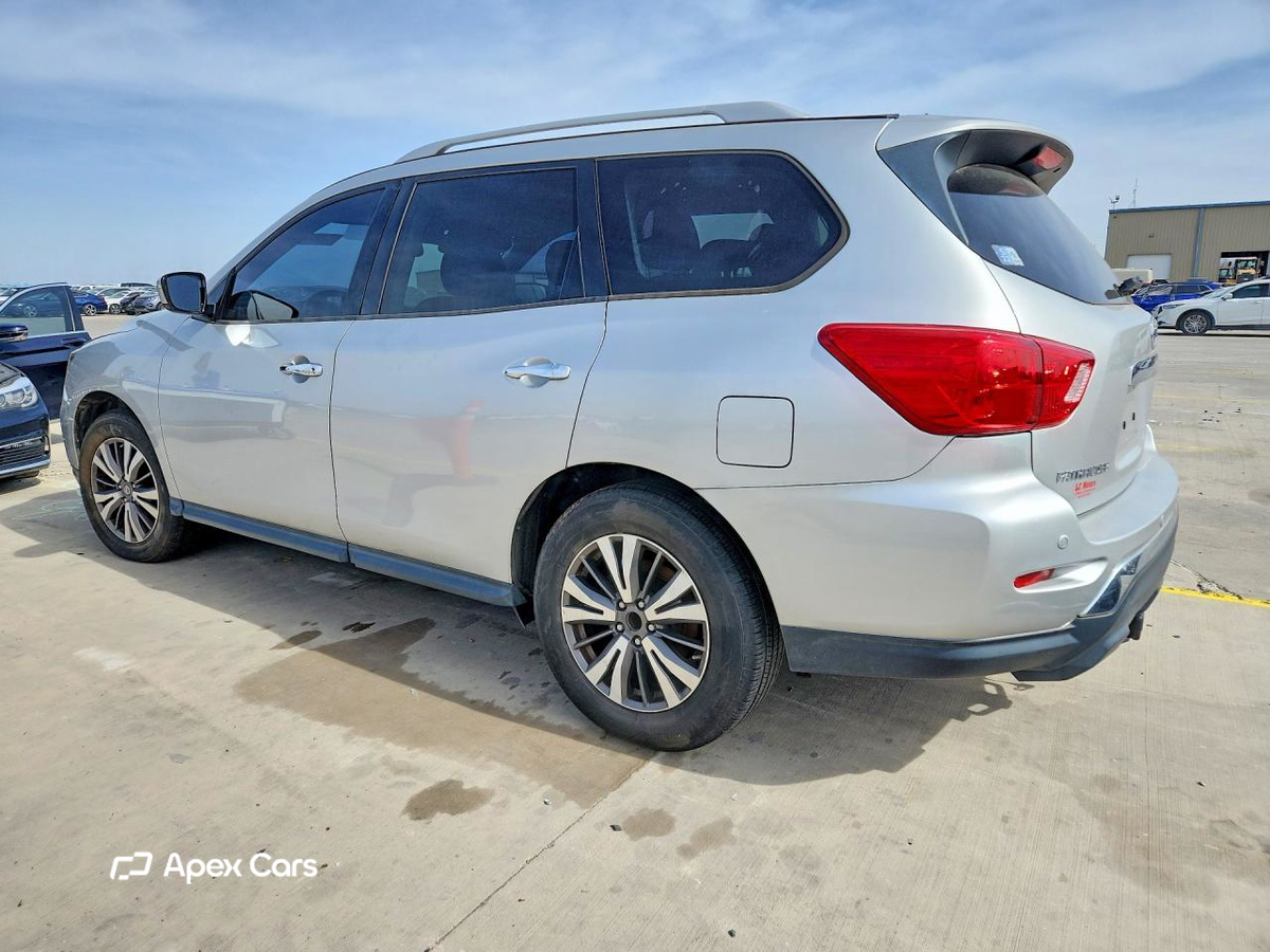Nissan Pathfinder 2017