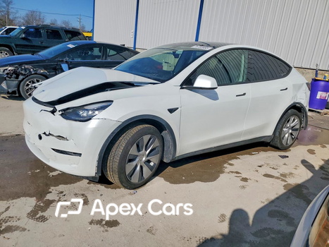 Tesla Model Y 2023 - Image 1 of 14
