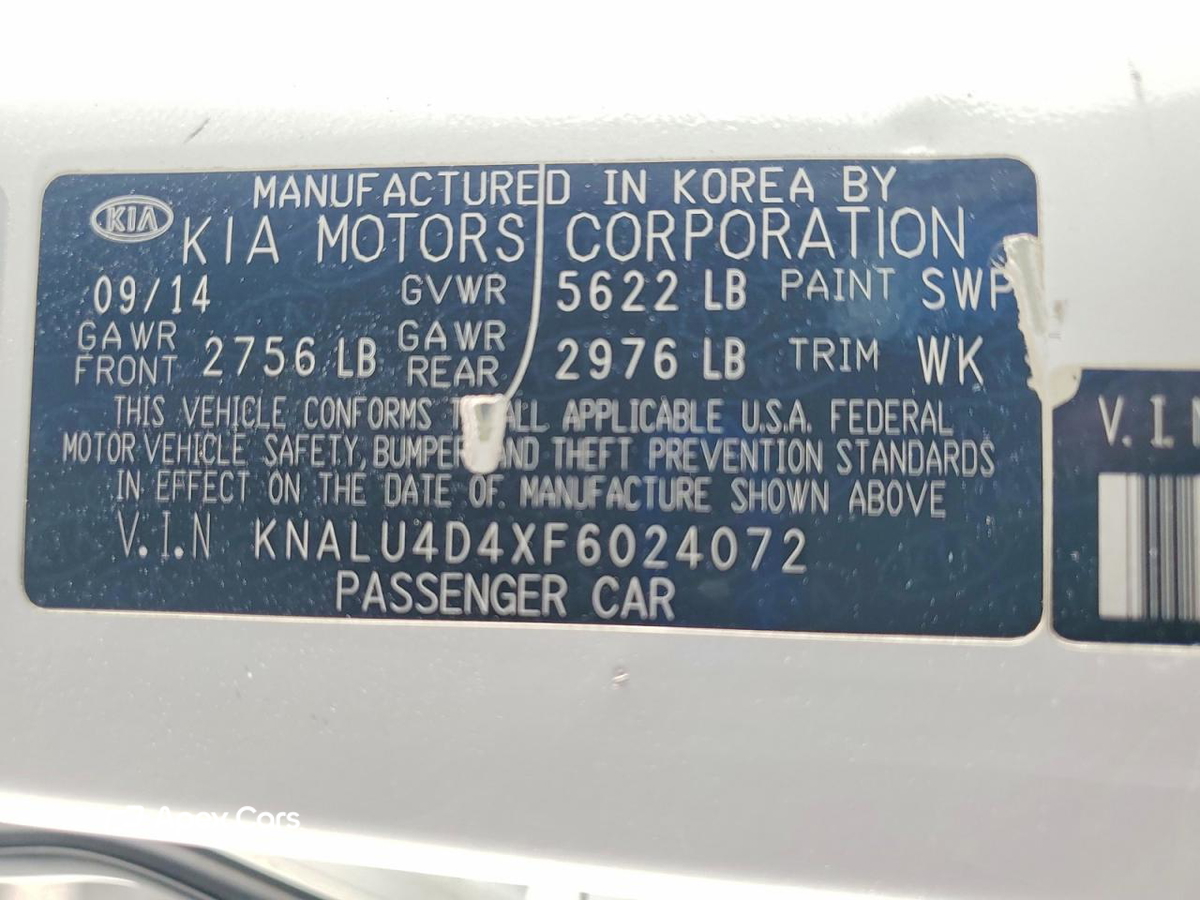 Kia K900 2015
