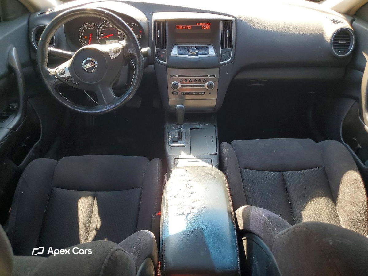 Nissan Maxima 2014