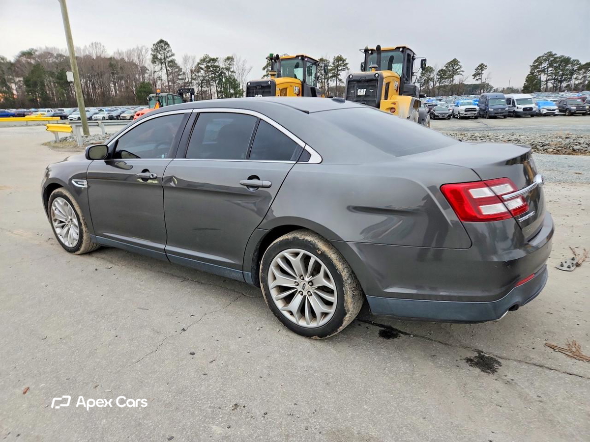 Ford Taurus 2017