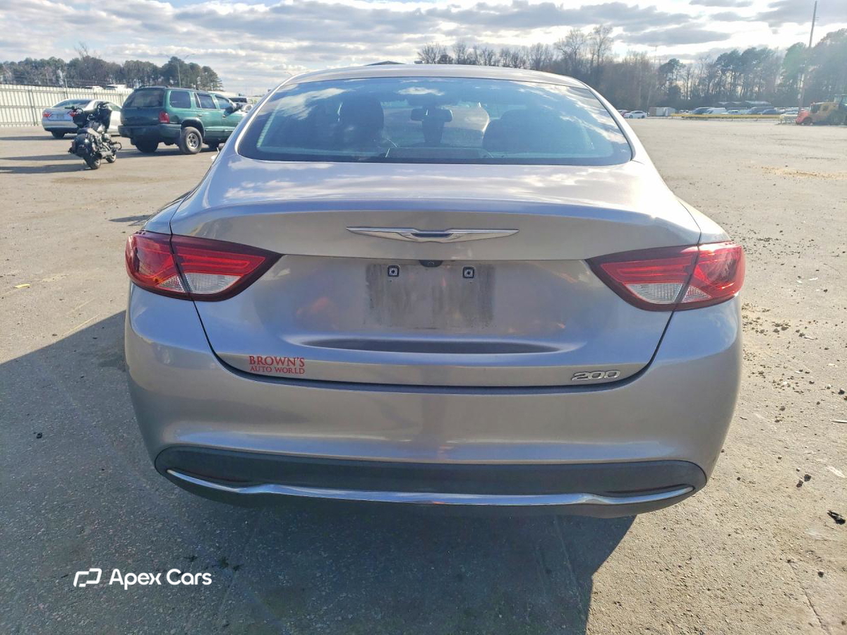 Chrysler 200 2016