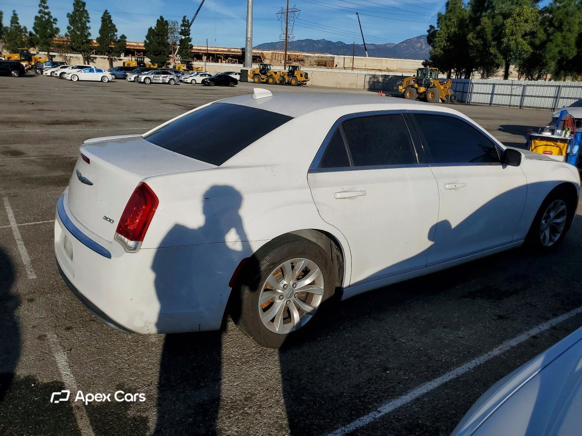 Chrysler 300 2015