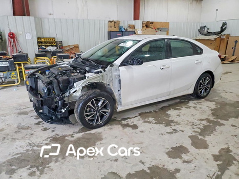 Kia Forte 2024 - Image 1 of 12