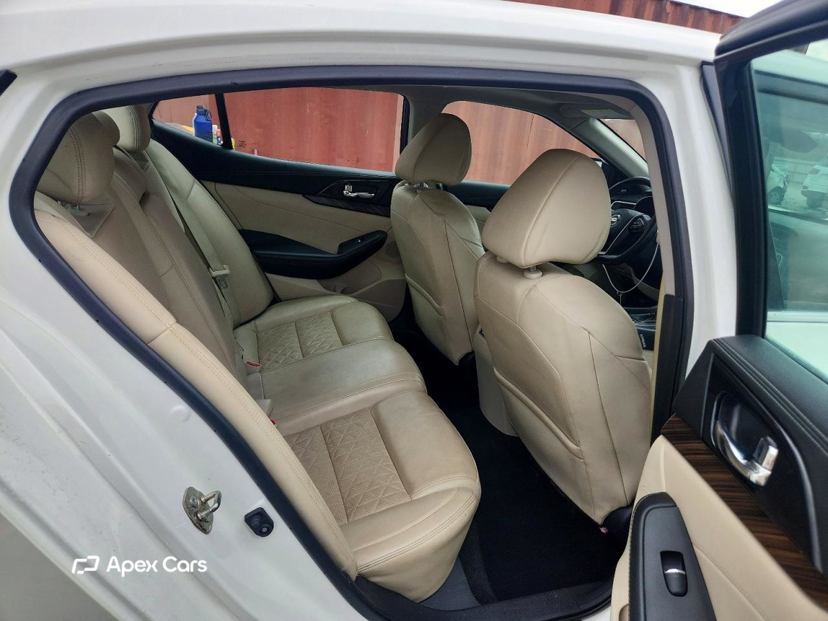 Nissan Maxima 2017