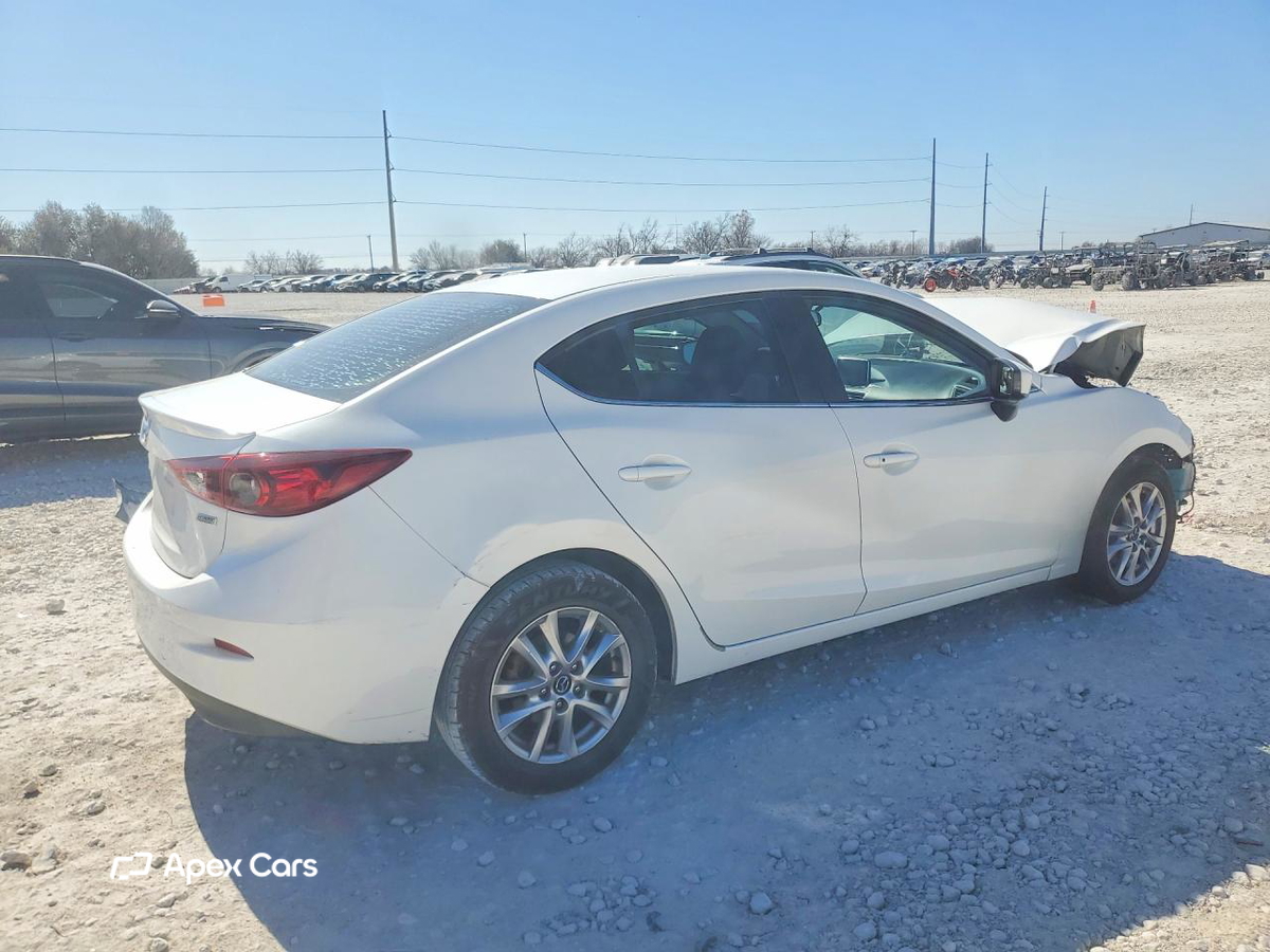 Mazda 3 2016