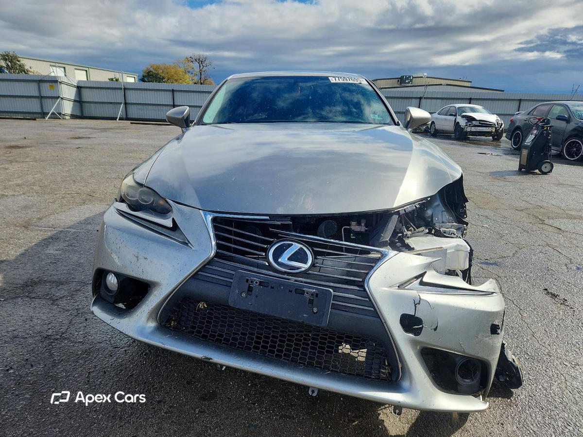 Lexus IS 2014