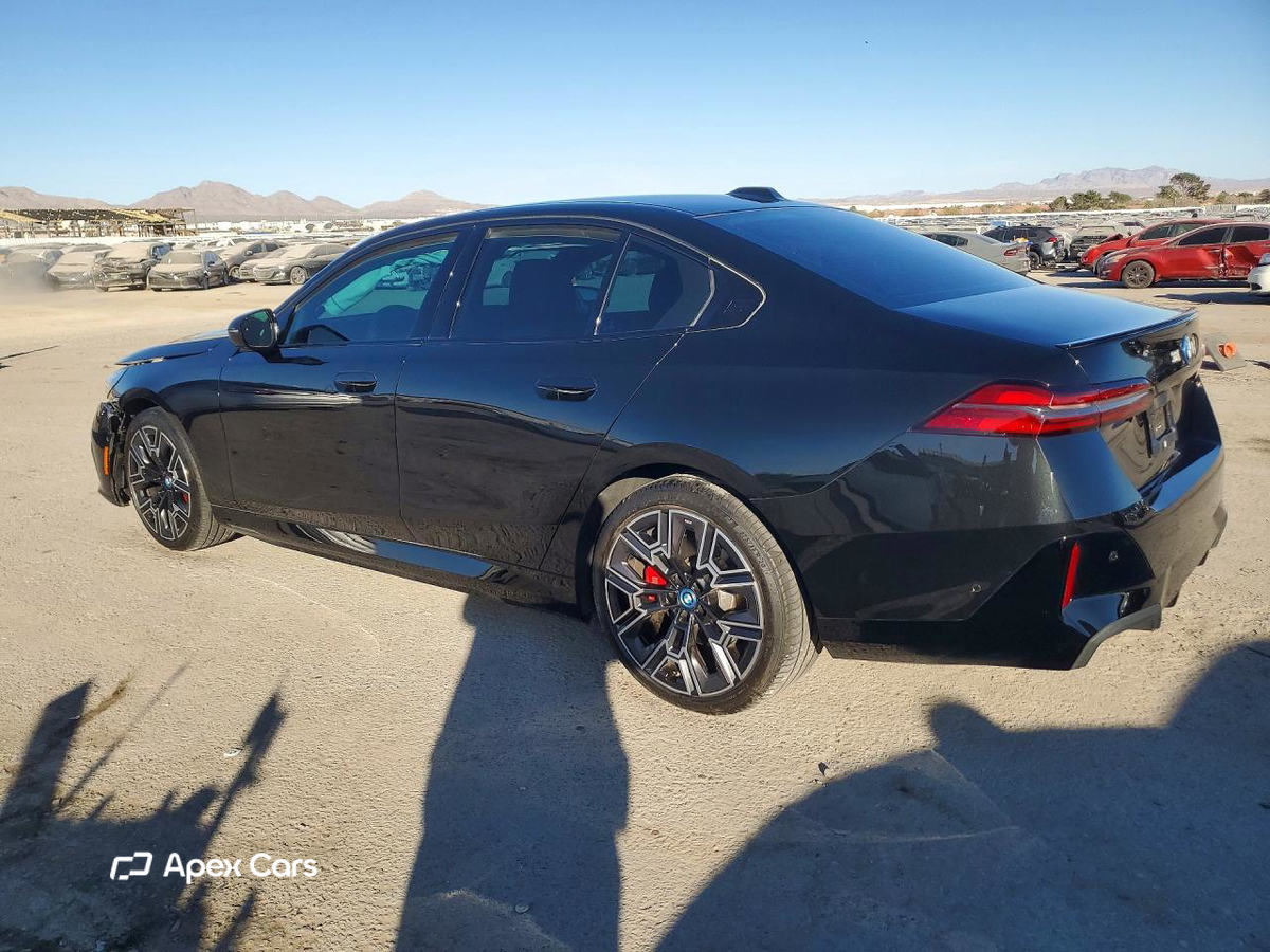 BMW i5 2025