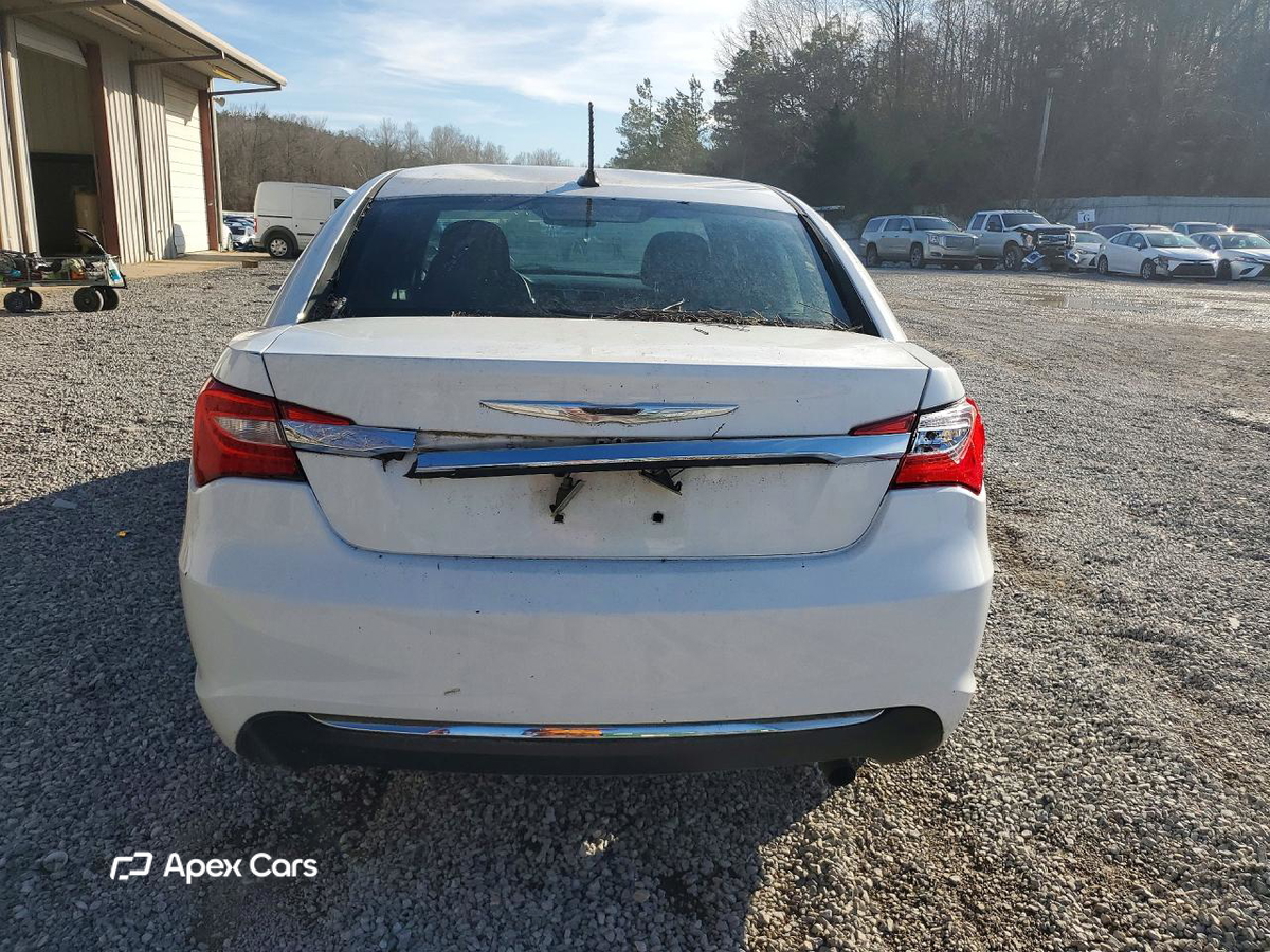 Chrysler 200 2012